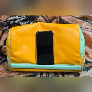 LapGear: Official Item Yellow and Green Tablet Stand